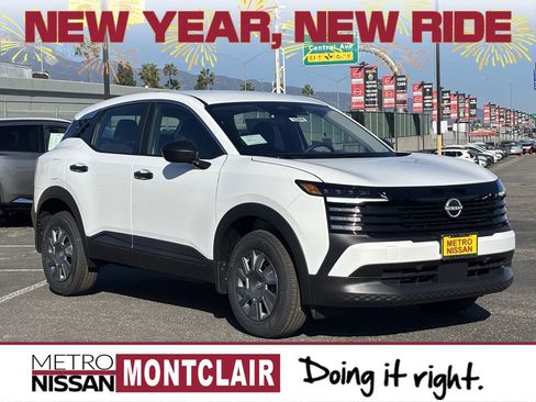 New 2026 Nissan Kicks S image 1