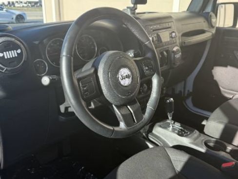 Used 2016 Jeep Wrangler Unlimited Sport w/ Quick Order Package 24S AWD/4WD image 5