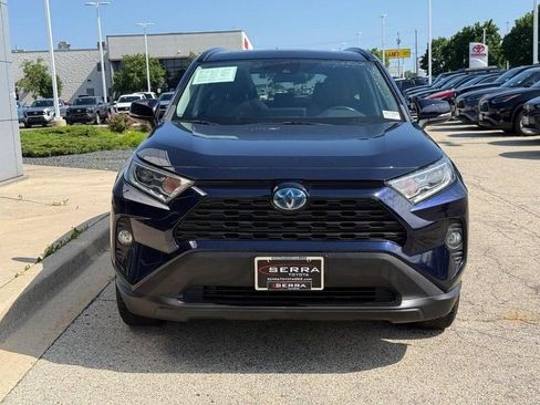 Used 2019 Toyota RAV4 XLE w/ Convenience Package AWD/4WD image 8