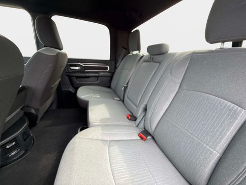 Used 2024 RAM 2500 Big Horn AWD/4WD image 14