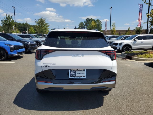 New 2026 Kia Sportage SX FWD image 5
