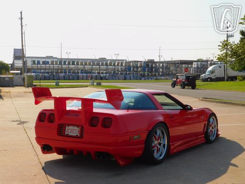 Used 1996 Chevrolet Corvette Coupe image 30