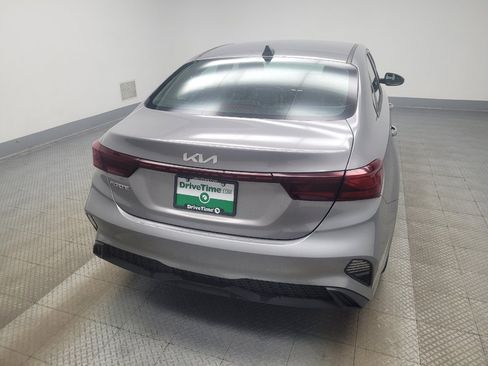Used 2023 Kia Forte LXS FWD image 7