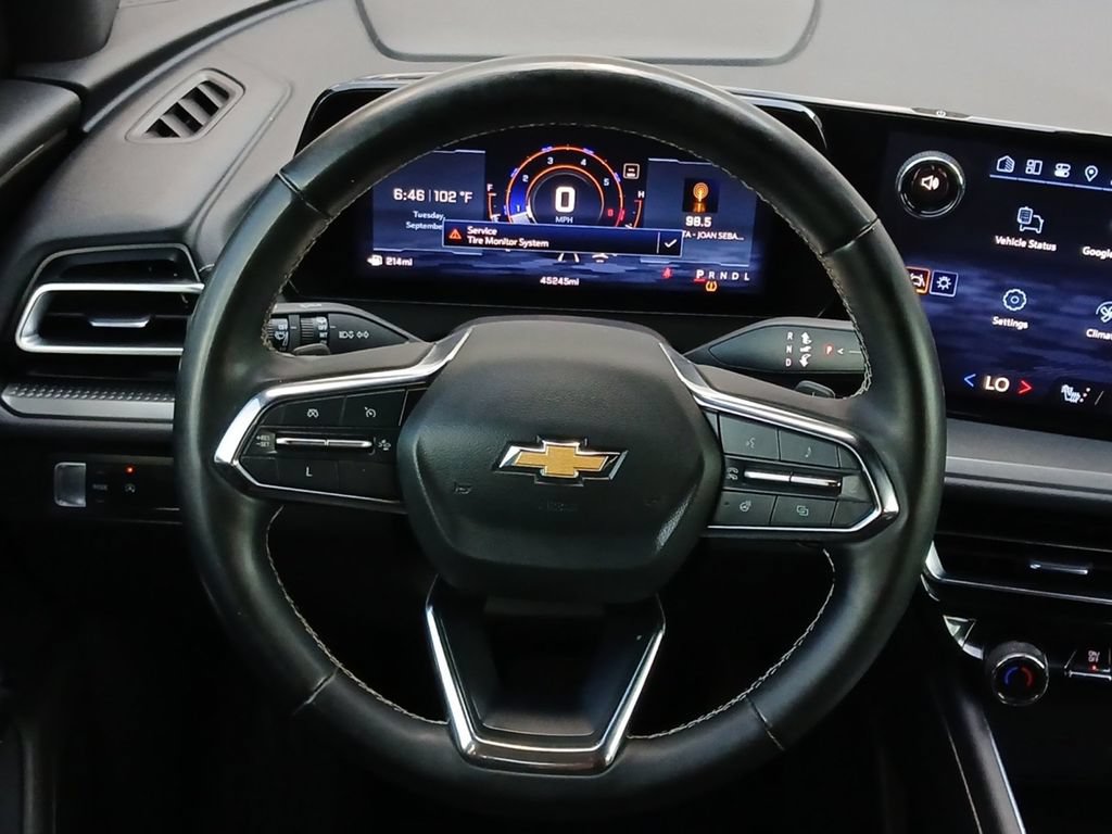 Used 2024 Chevrolet Traverse LS FWD image 20