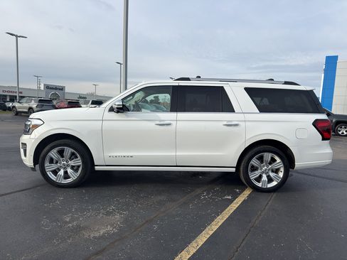 Used 2024 Ford Expedition Max Platinum image 6