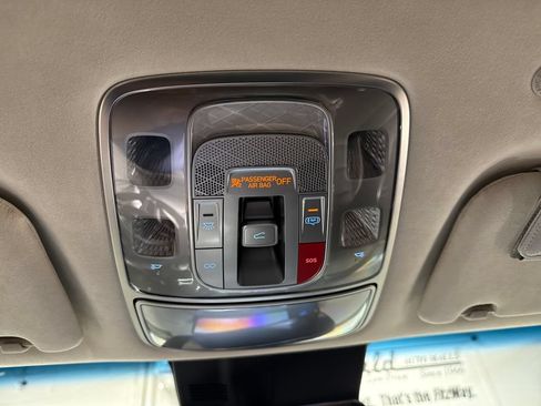 Used 2025 Genesis Electrified GV70 w/ Prestige Package AWD/4WD image 22