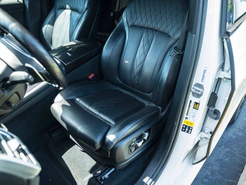 Used 2022 BMW X5 M50i w/ Executive Package AWD/4WD image 22