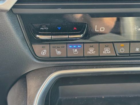 Used 2025 MAZDA CX-70 Plug-In Hybrid w/ Premium Plus AWD/4WD image 23