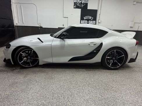 Used 2021 Toyota Supra Premium w/ Driver Assist Package RWD image 7