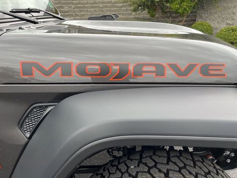 New 2025 Jeep Gladiator Mojave w/ Convenience Group image 12