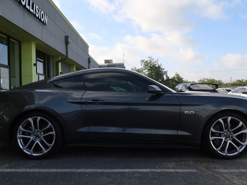Used 2020 Ford Mustang GT Premium RWD image 7