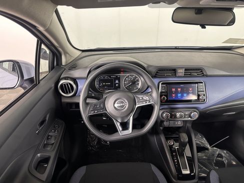New 2025 Nissan Versa SV w/ Trunk Package FWD image 33