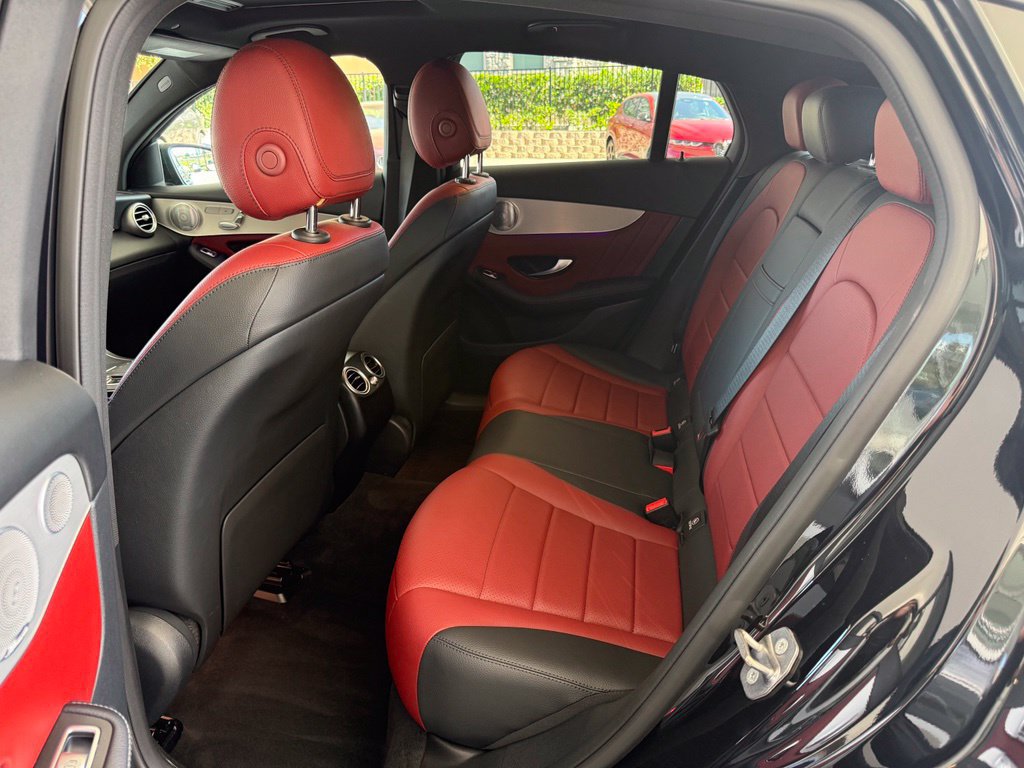 Used 2020 Mercedes-Benz GLC 300 4MATIC Coupe image 10
