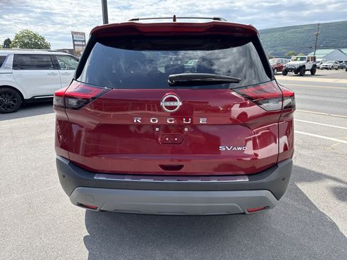 Used 2023 Nissan Rogue SV w/ SV Premium Package AWD/4WD image 4