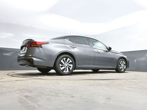 Used 2024 Nissan Altima 2.5 S image 48