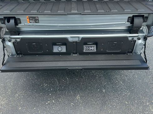 Used 2023 GMC Sierra 1500 Denali w/ Denali Reserve Package AWD/4WD image 19