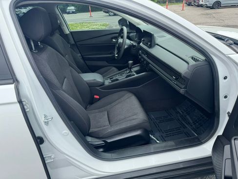 Used 2024 Honda Accord EX image 22