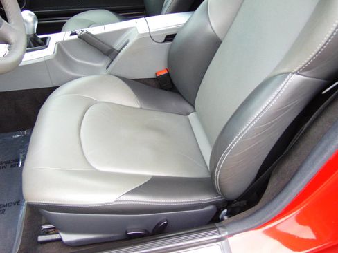 Used 2005 Chrysler Crossfire Limited RWD image 8