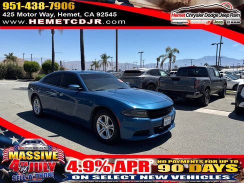 Used 2021 Dodge Charger SXT RWD image 1