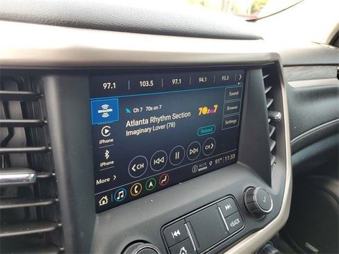 Used 2021 GMC Acadia Denali w/ Denali Technology Package image 70