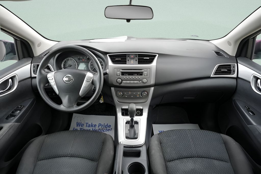 Used 2013 Nissan Sentra SR FWD image 16