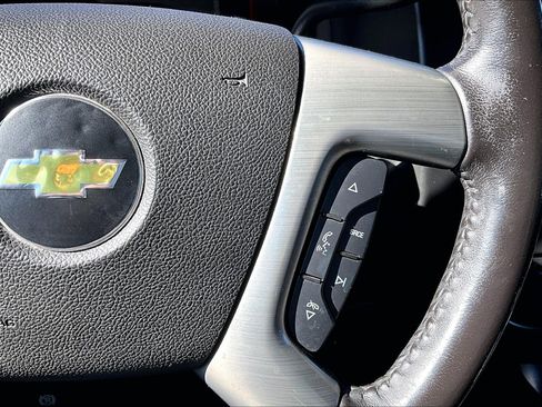 Used 2017 Chevrolet Express 2500 LS image 18