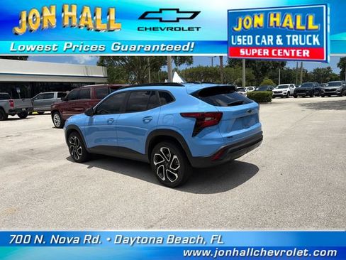 Used 2024 Chevrolet Trax RS w/ Driver Confidence Package FWD image 6