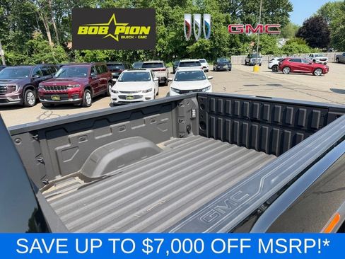 New 2025 GMC Sierra 2500 SLT w/ SLT Premium Package AWD/4WD image 8