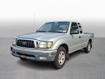 Used 2003 Toyota Tacoma 2WD Xtracab w/ SR5 Pkg
