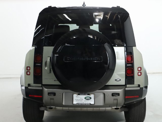 Used 2022 Land Rover Defender 110 X-Dynamic HSE AWD/4WD image 7