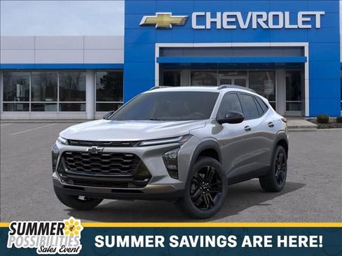 New 2026 Chevrolet Trax ACTIV w/ Sunroof Package FWD image 6