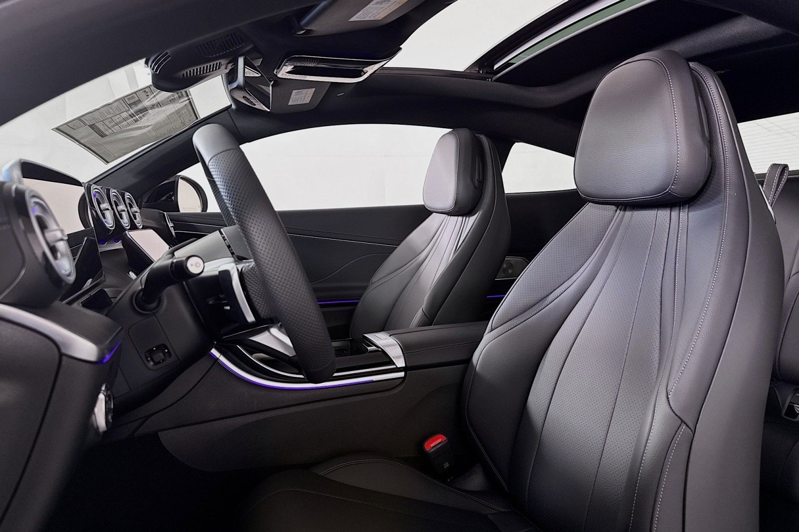 New 2026 Mercedes-Benz CLE 450 4MATIC Coupe image 16