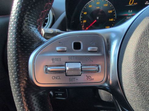 Used 2023 Mercedes-Benz GLA 250 image 7