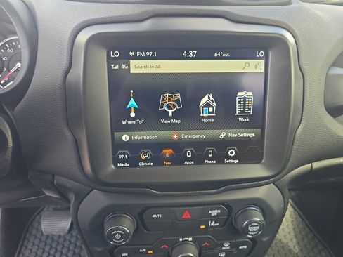 Used 2023 Jeep Renegade Altitude AWD/4WD image 21