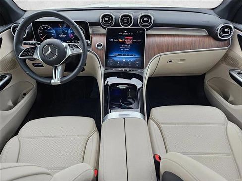Certified 2026 Mercedes-Benz GLC 300 image 16