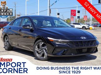 Used 2024 Hyundai Elantra Limited video 1