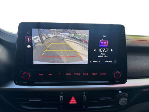 Used 2022 Kia Forte GT image 27