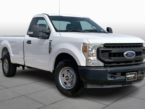 Used 2020 Ford F250 XL w/ Power Equipment Group image 3
