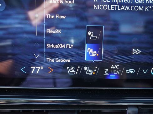 Certified 2025 Chevrolet Silverado EV RST image 31