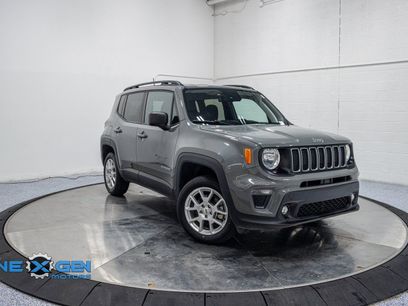 Used 2022 Jeep Renegade Latitude w/ Convenience Group
