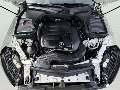 Used 2020 Mercedes-Benz GLC 300 4MATIC image 29