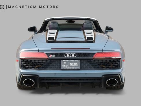 Used 2020 Audi R8 V10 w/ Carbon Exterior Package image 10