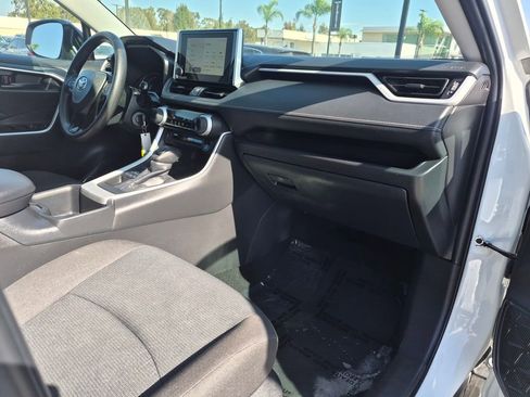 Used 2025 Toyota RAV4 LE image 30