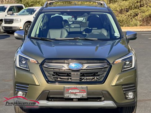 Used 2023 Subaru Forester Touring image 12
