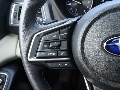 Certified 2025 Subaru Ascent Limited image 18