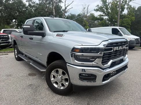 Used 2026 RAM 2500 Big Horn AWD/4WD image 7