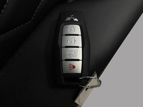 New 2026 Mitsubishi Outlander SEL AWD/4WD image 69
