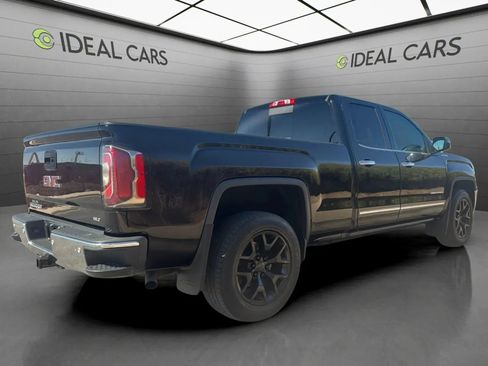 Used 2017 GMC Sierra 1500 SLT w/ SLT Premium Package AWD/4WD image 5