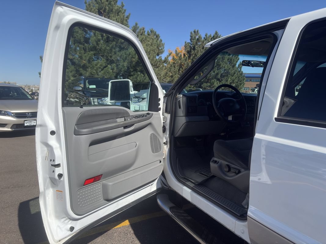 Used 2003 Ford F350 XLT AWD/4WD image 10