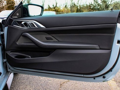 Used 2023 BMW M4 xDrive Competition image 11